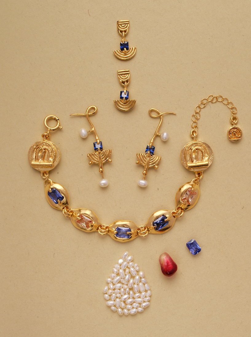 The Cleo Fan Earrings