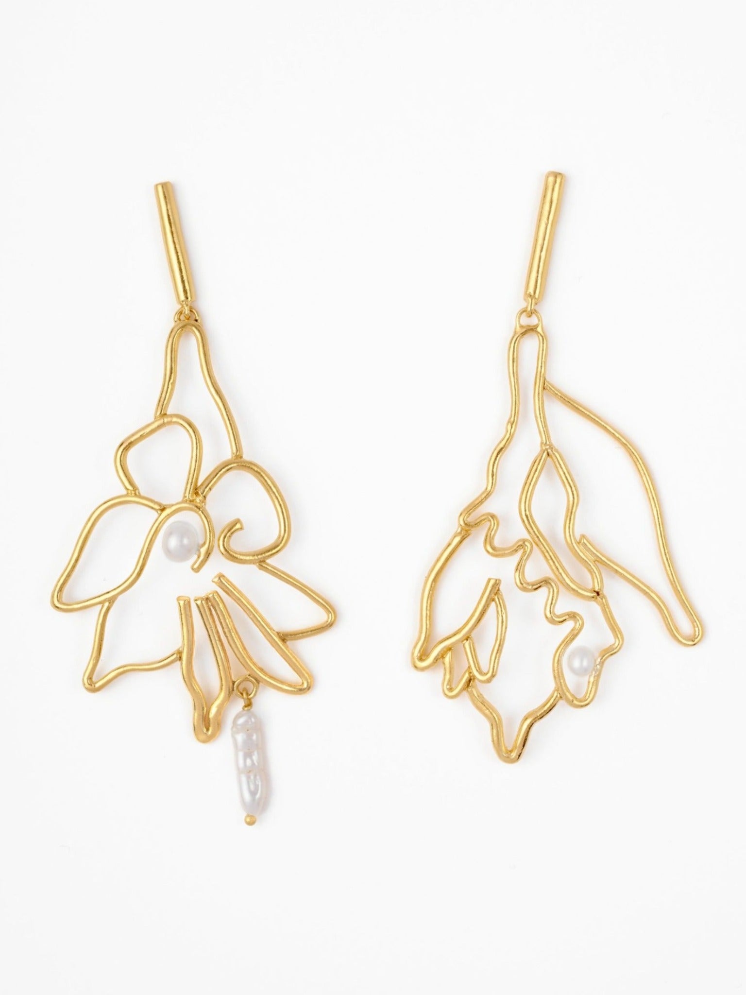 The Corsage Earrings