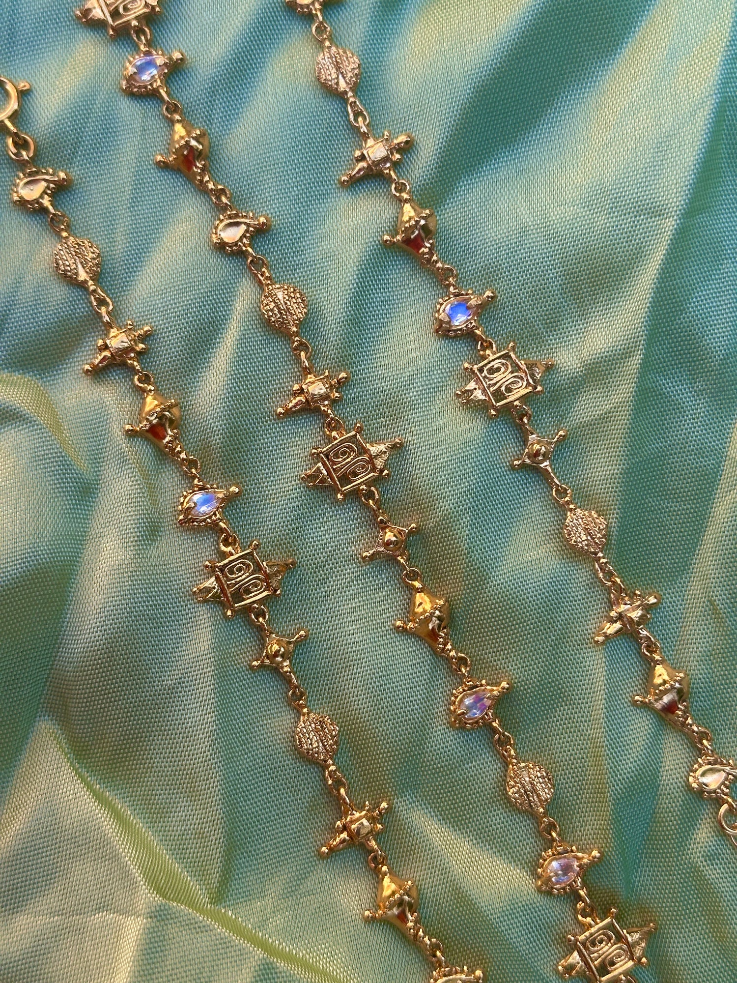 The Boho Folies Choker