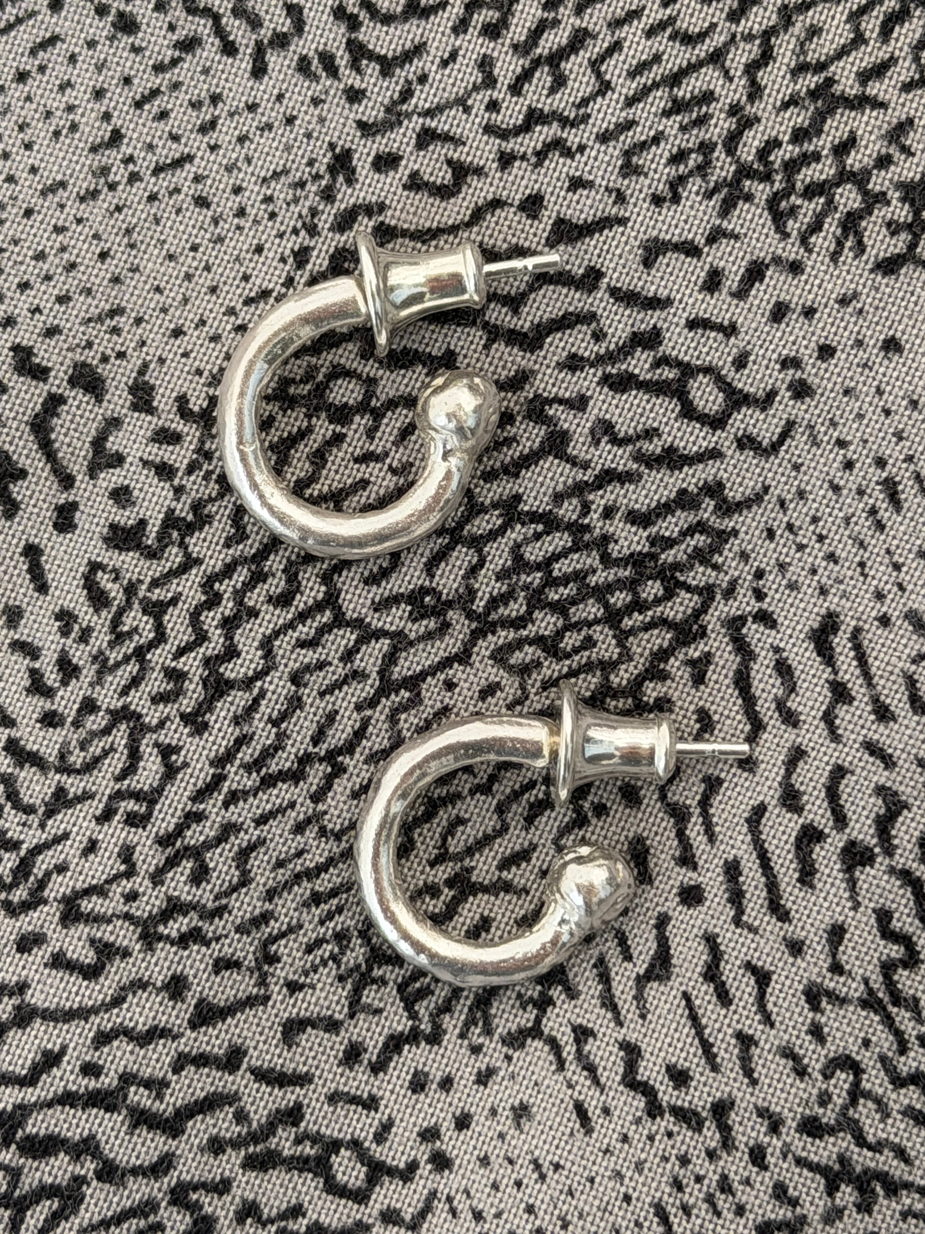 The Mini Kloun Hoops - Silver