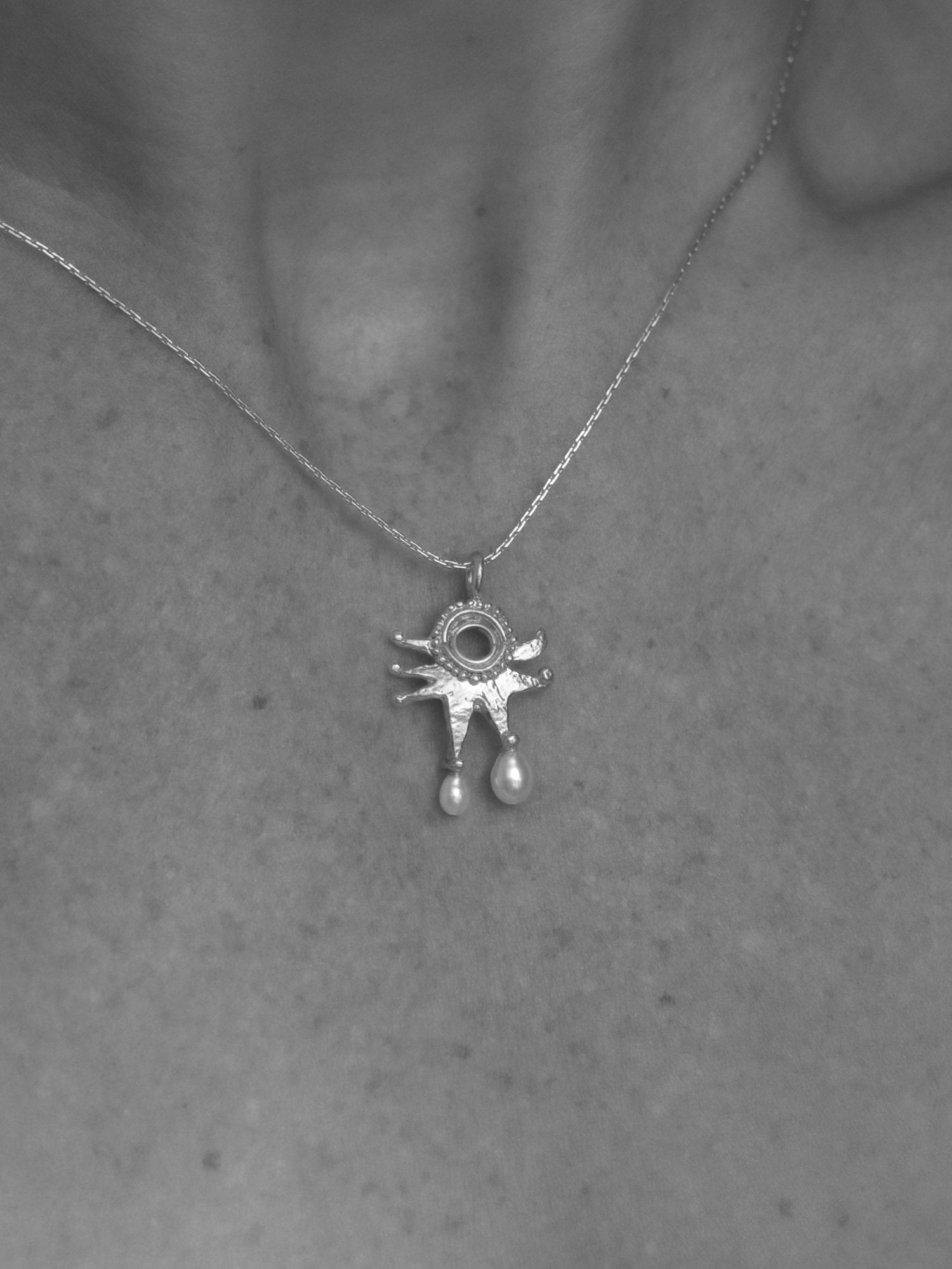 The Pearly Moon Clown Costume Chain - Silver