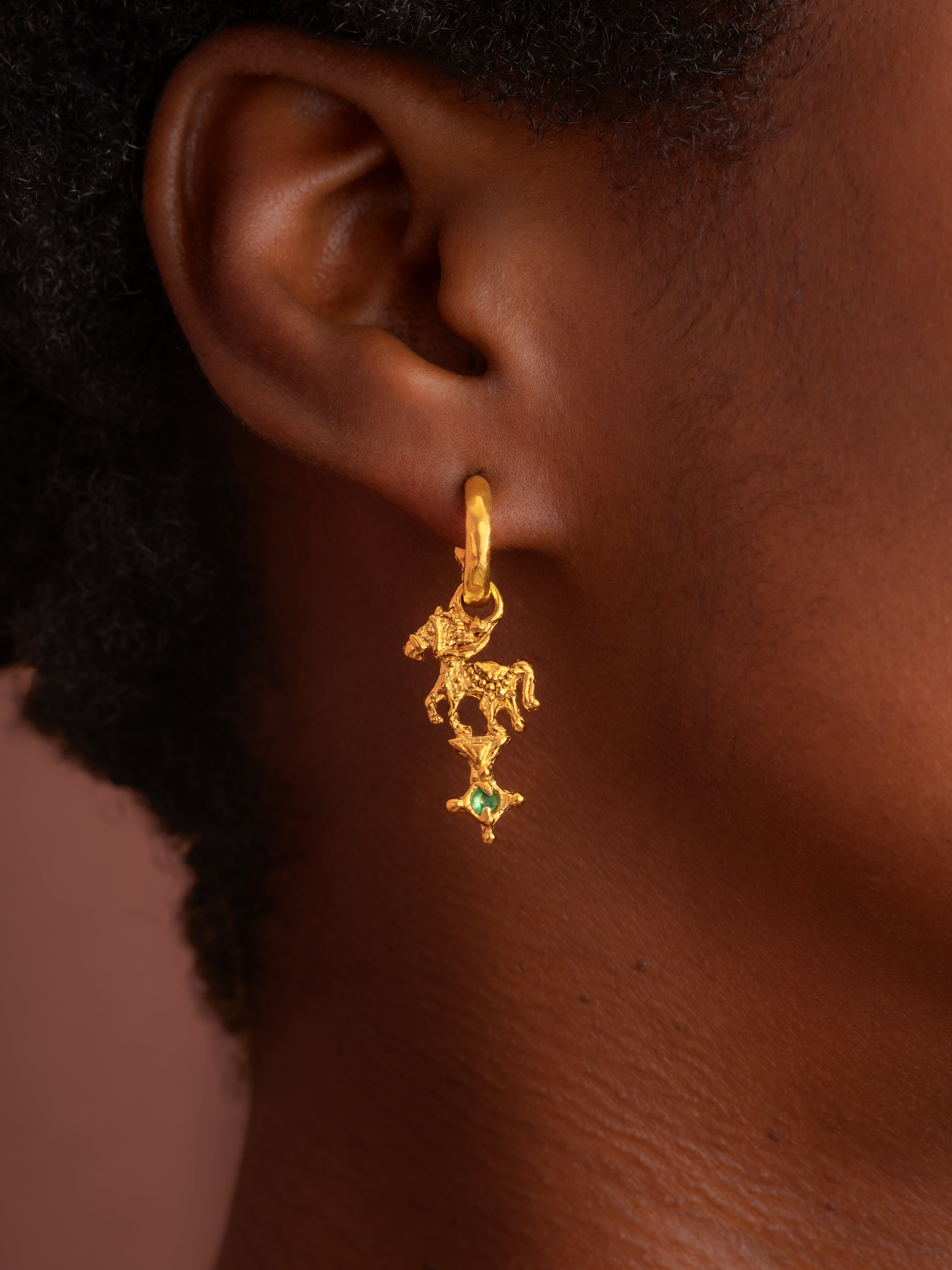 The Myth Manifest Hoops