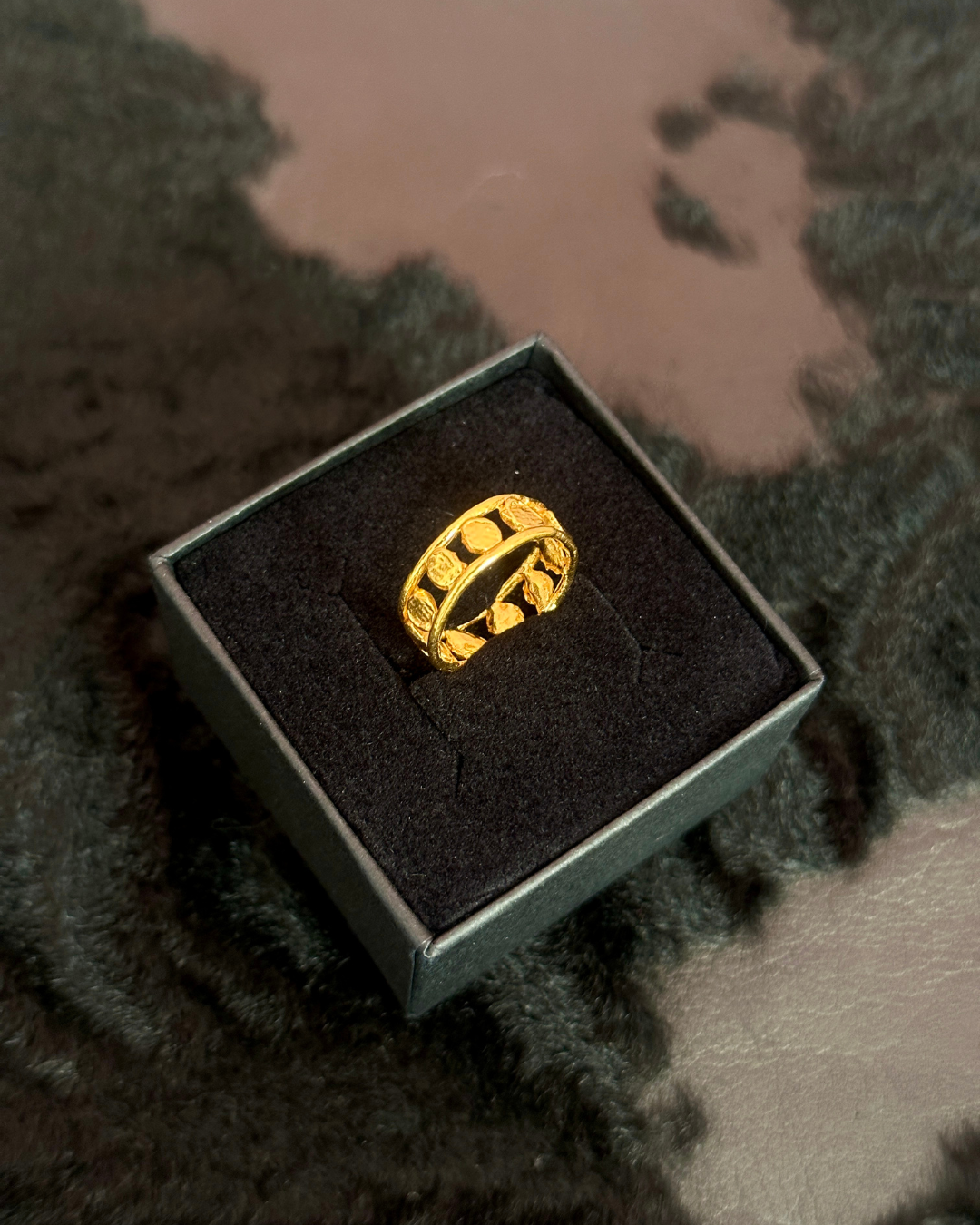 Vanessa's Wardrobe Ring